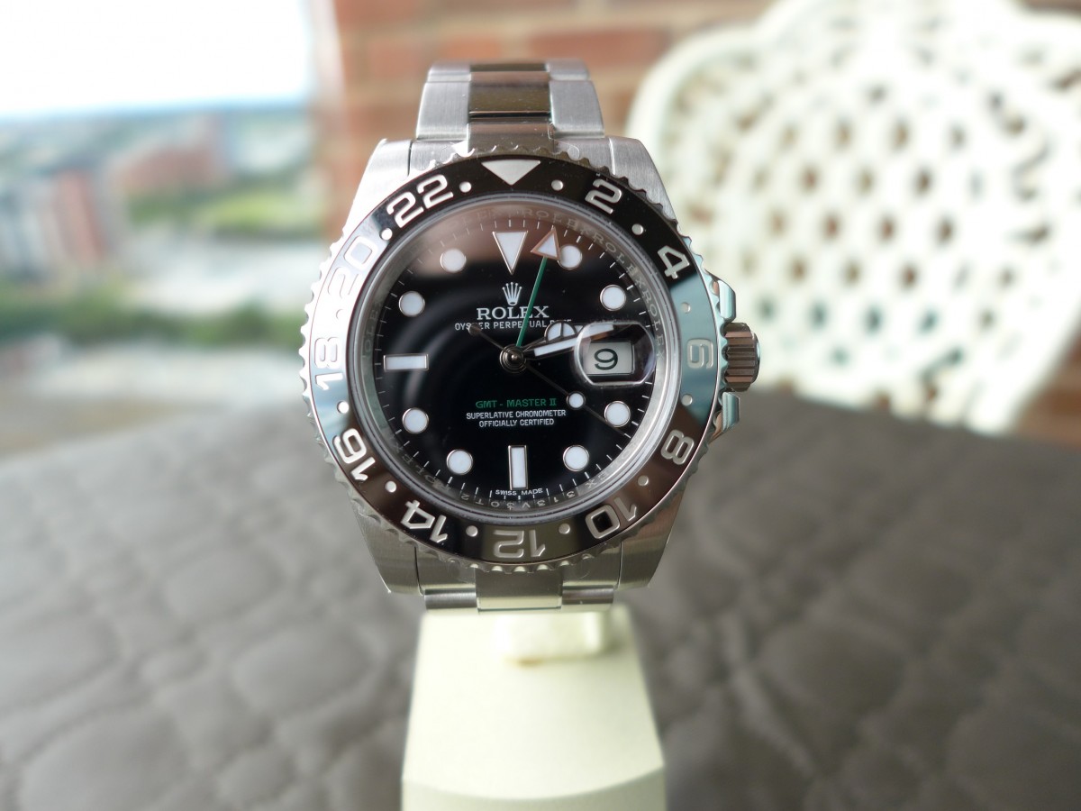 The Rolex GmtMaster 2 116710LN Stainless Steel